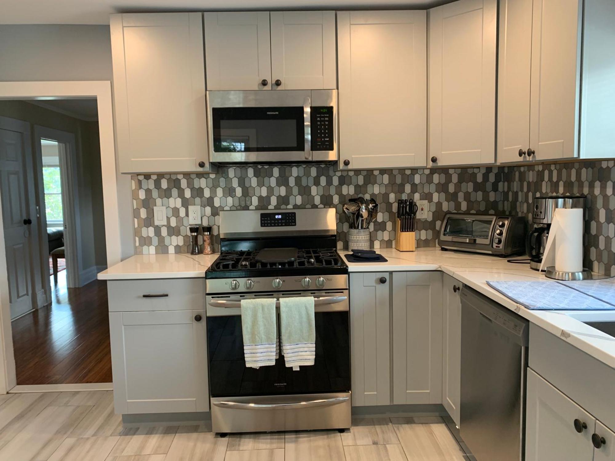 Newly Renovated 4 Bedroom Apartment Near Downtown. Montclair Dış mekan fotoğraf