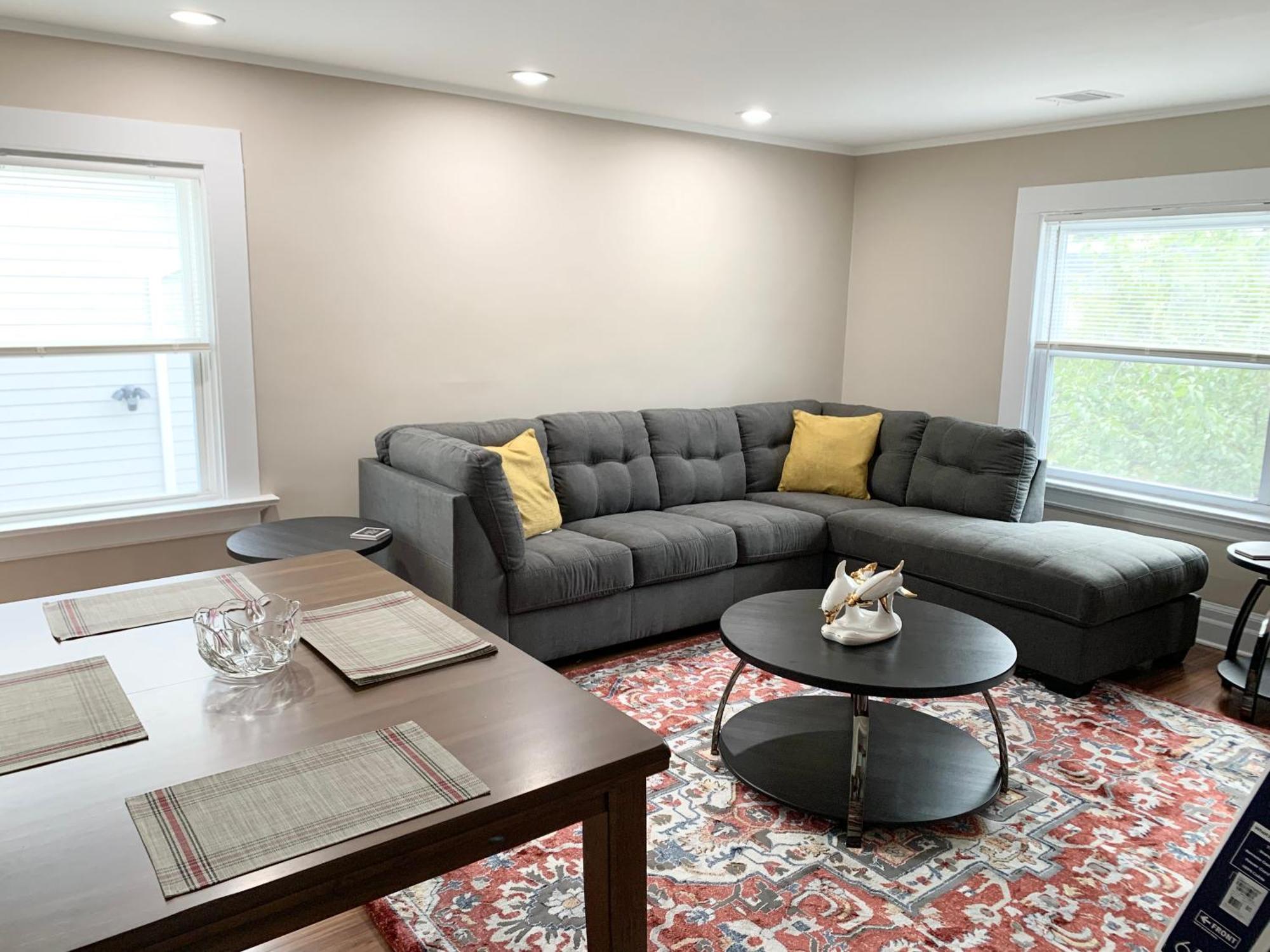 Newly Renovated 4 Bedroom Apartment Near Downtown. Montclair Dış mekan fotoğraf
